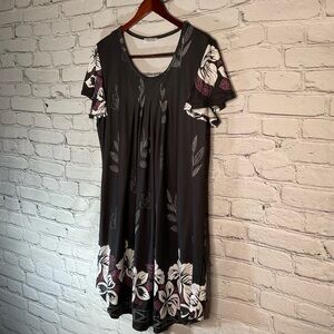 Stylish Black and White Patterned Dress